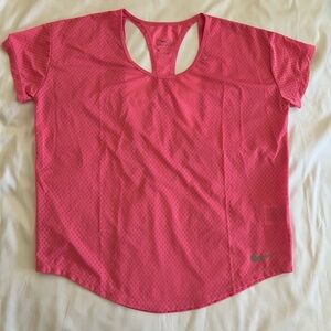 Nike Size Medium pink short sleeve running tank top mesh lightweight